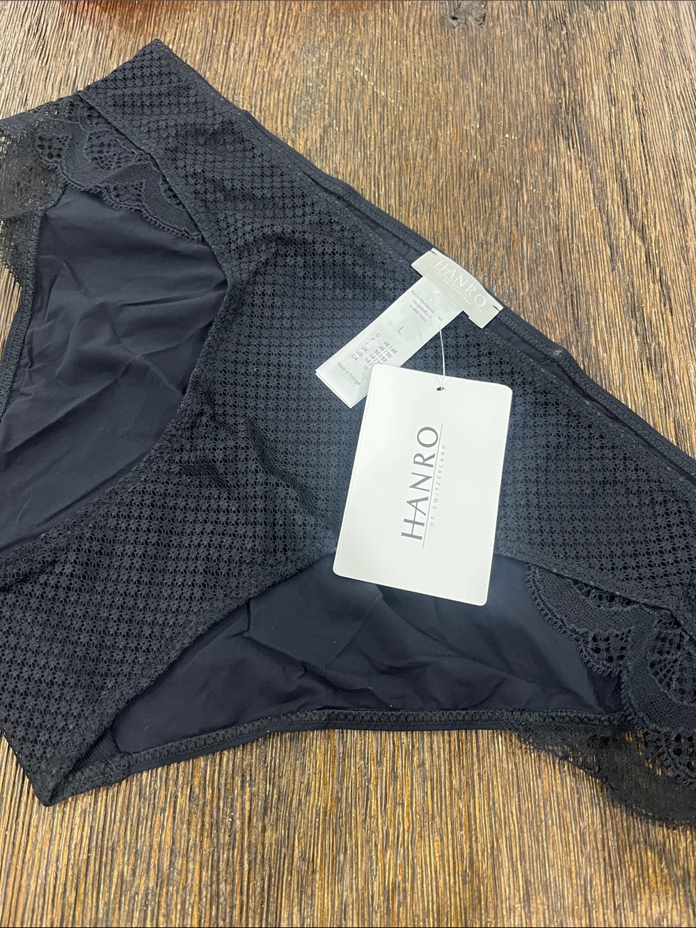 Hanro Black Lace-Trim Mesh Briefs style Eleonora, black